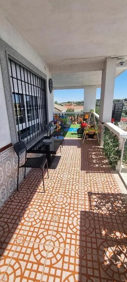 Villa Los Cantos Toledo 0*,  İspanya